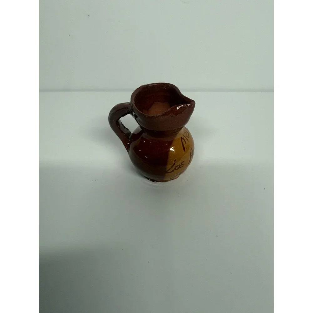 VTG Meson And Avelan Spain Tiny‎ Souvenir Pitchers